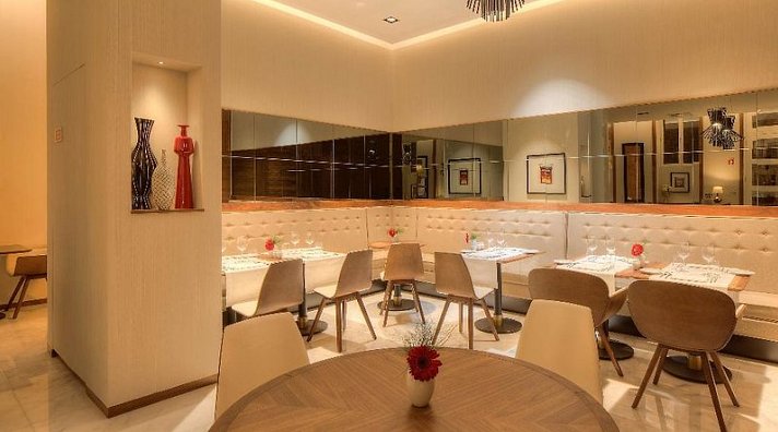 NH Collection Porto Batalha