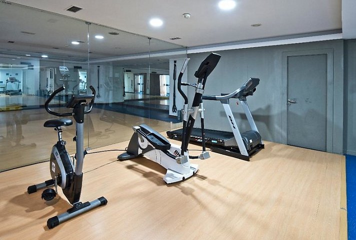 Golden Tulip Porto Gaia Hotel & SPA