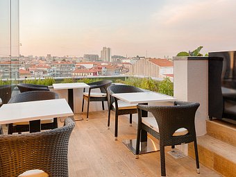 Premium Porto Downtown