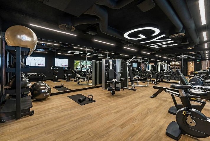 YOTEL PORTO