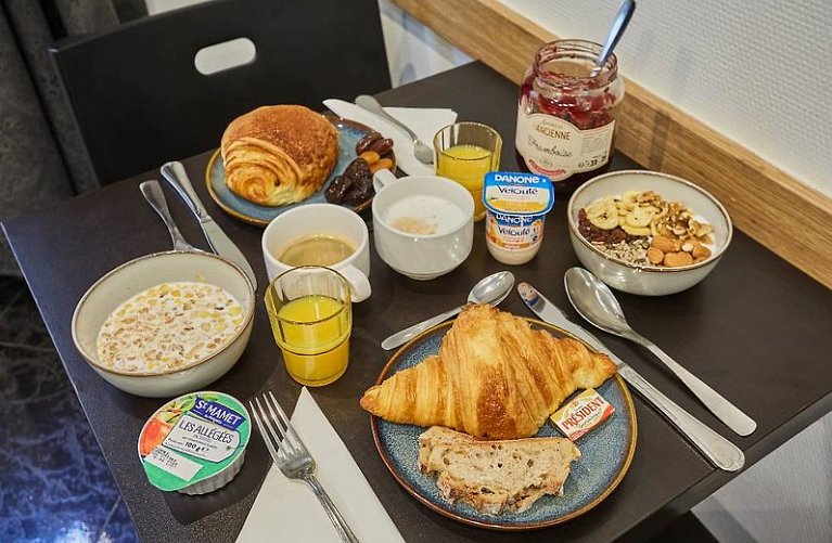 Huni Hotel