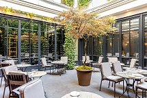 Le Burgundy Paris