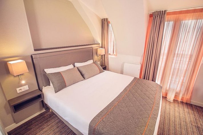 Timhotel Tour Eiffel