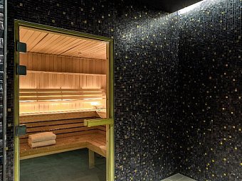 Le Tsuba Hotel