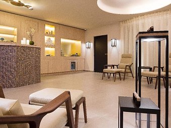 Le Tsuba Hotel