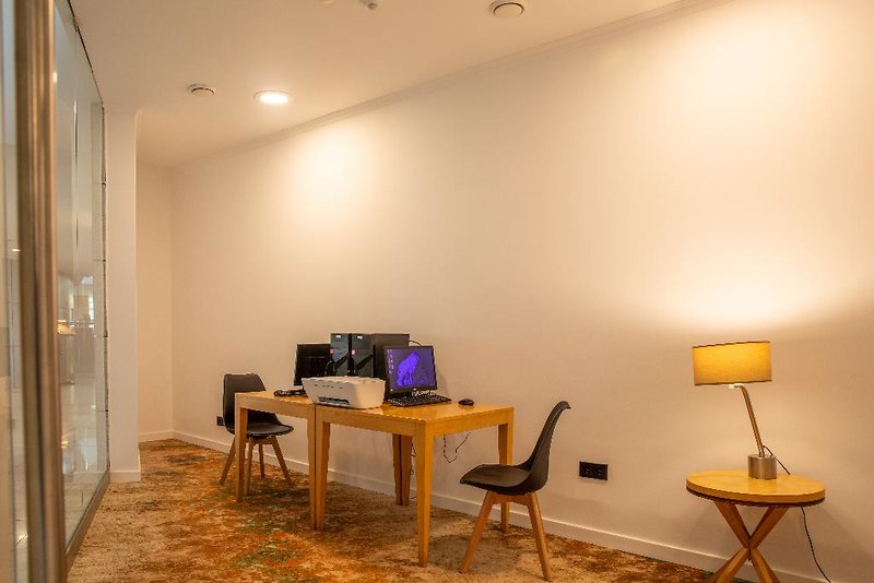 VIP Executive Azores Hotel