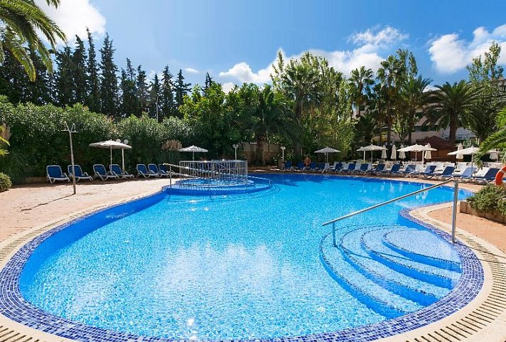 Tangerine by Honne Hotels