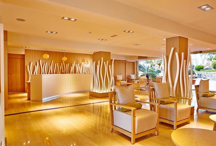Flamboyan Caribe & Spa