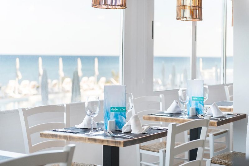 Atolón & Kaafu Beach Club