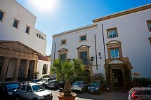 Palazzo Brunaccini