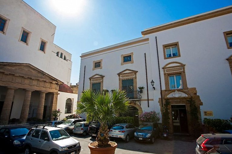 Palazzo Brunaccini