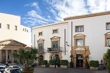 Palazzo Brunaccini