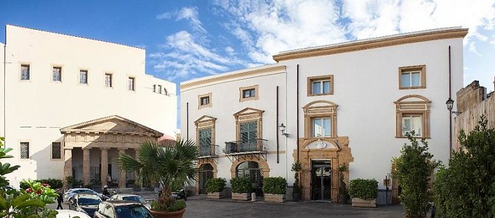 Palazzo Brunaccini