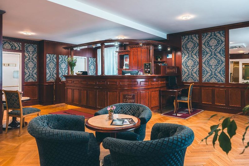Elysee Hotel