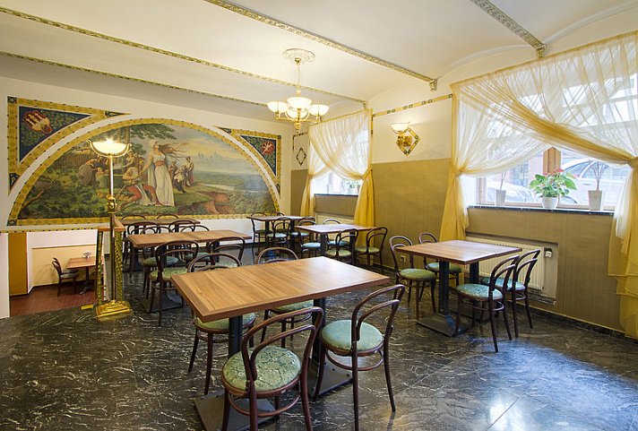 Hotel Taurus