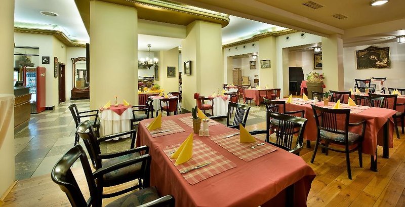 EA Hotel Rokoko