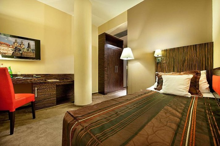 EA Hotel Crystal Palace
