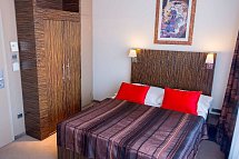 EA Hotel Crystal Palace