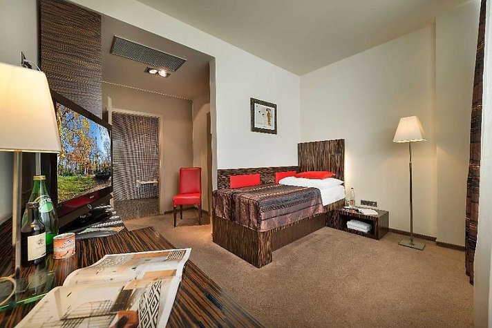 EA Hotel Crystal Palace