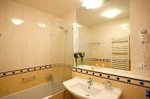 Anna Hotel