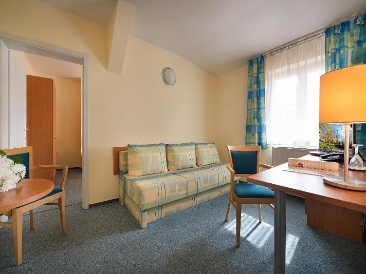 EA Hotel Tosca