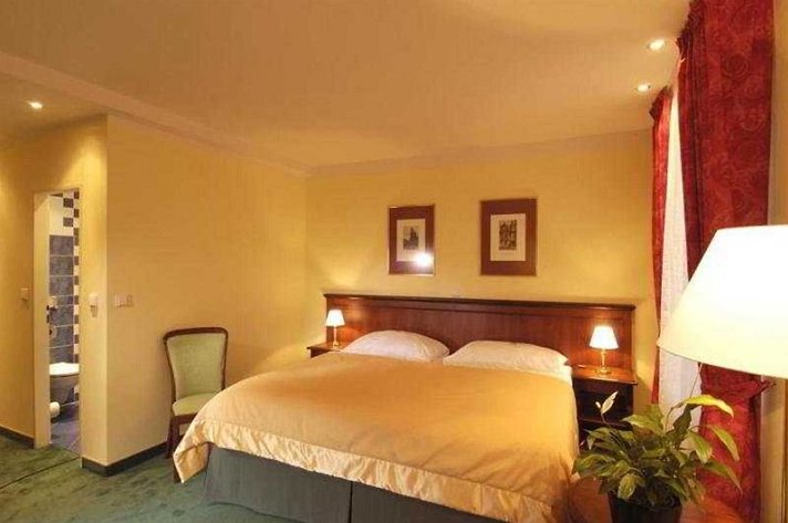 EA Hotel Jeleni dvur Prague Castle
