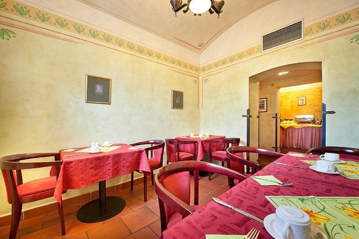 EA Hotel Jeleni dvur Prague Castle