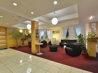 EA Hotel Populus