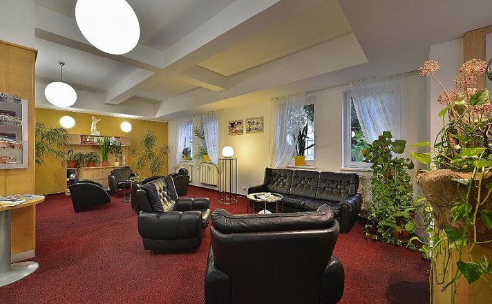 EA Hotel Populus