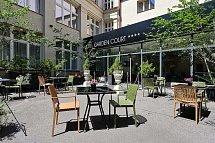 Hotel Garden Court