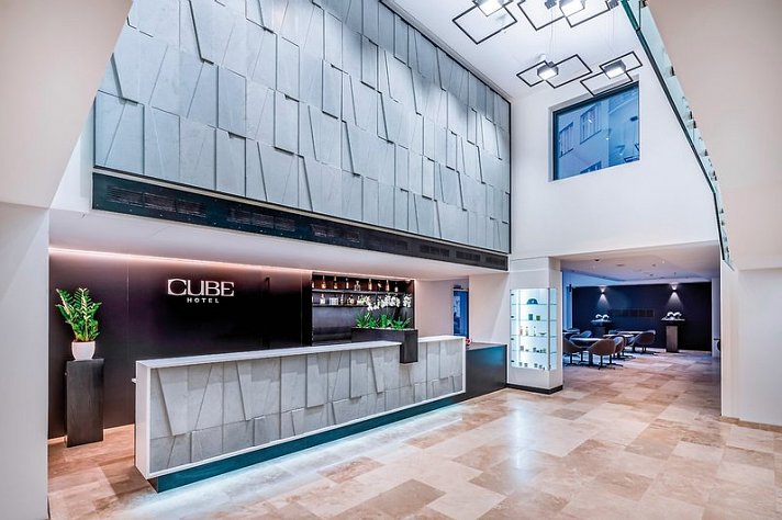 Hotel CUBE