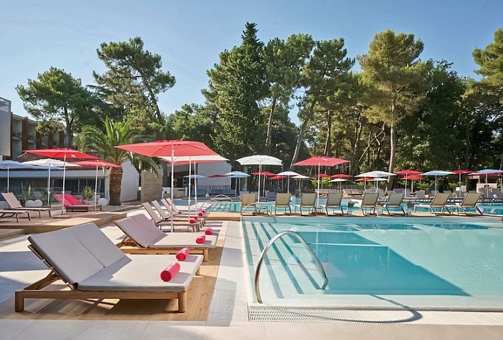 Hotel Pelegrin Plava Laguna