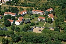 Ai Pini Medulin Resort