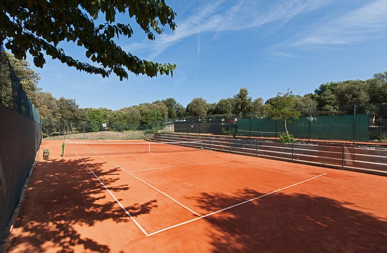 Maistra Select Amarin Resort