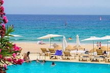 Vila Baleira Suites