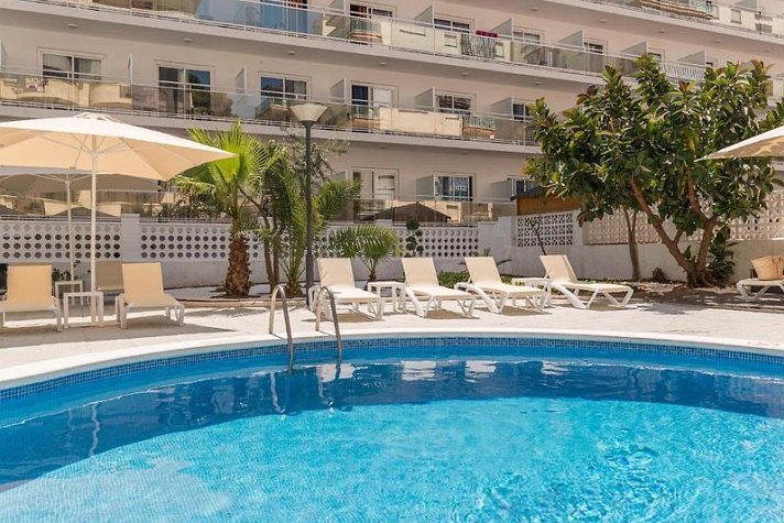 Rentalmar Salou Beach