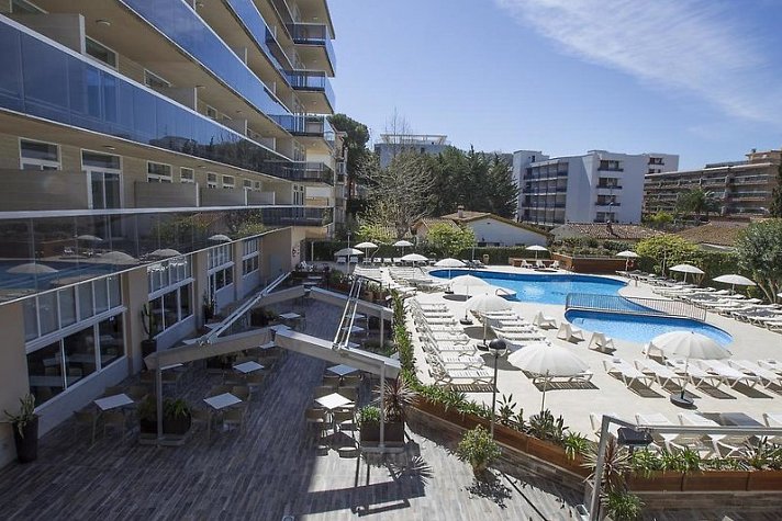 Aparthotel Cye Holiday Centre