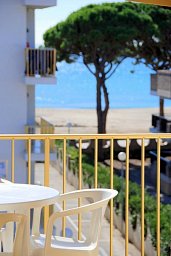 Rentalmar Pins Marina