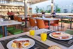 Oassium Hotel At Estival Park