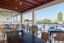 Memphis Beach Hotel