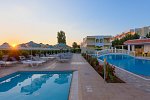 Memphis Beach Hotel