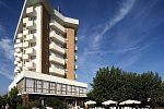 Alexandra Plaza Hotel
