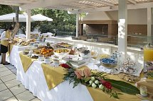 Alexandra Plaza Hotel