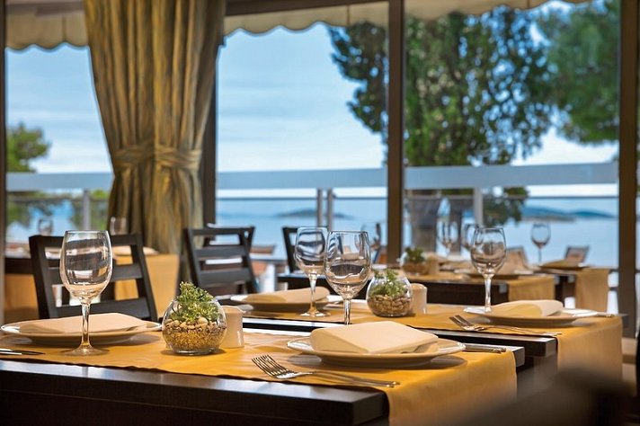 Aminess Grand Azur Hotel