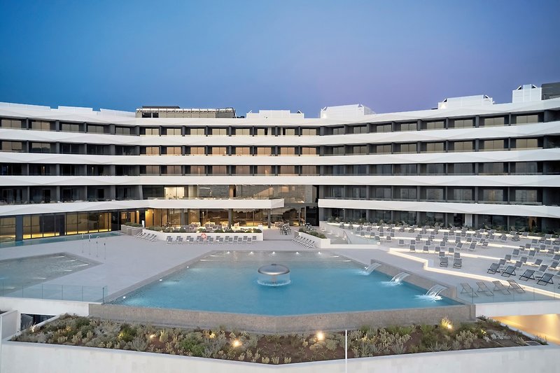 Grand Hotel View
