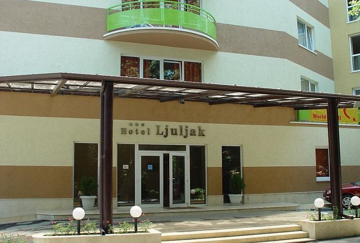 Ljuljak Hotel