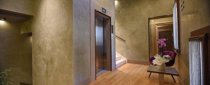 Santa Croce Boutique Hotel