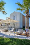 Pareus Beach Resort