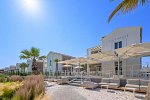Pareus Beach Resort