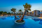 Pareus Beach Resort